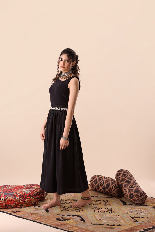 Black Trivela Skirt